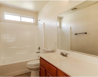 11976 W Granada Road - Photo Thumbnail 12