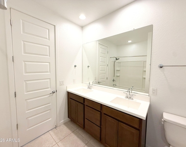 11682 N 188th Drive - Photo Thumbnail 19