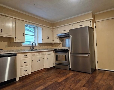 237 N Murphy - Photo Thumbnail 9