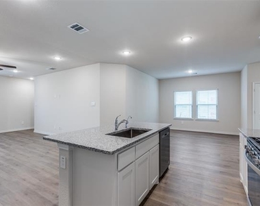 240 Kistler Drive - Photo Thumbnail 5