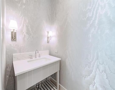 4129 Grassmere - Photo Thumbnail 10