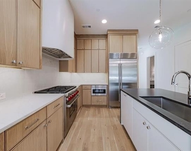 4129 Grassmere - Photo Thumbnail 7
