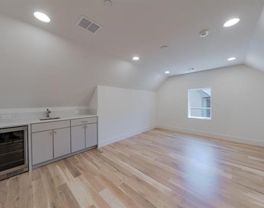 4129 Grassmere - Photo Thumbnail 24
