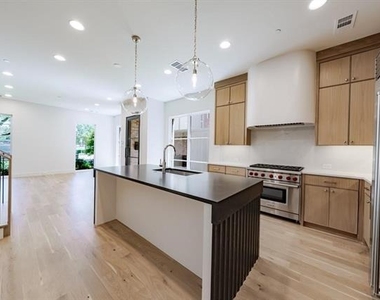 4129 Grassmere - Photo Thumbnail 8