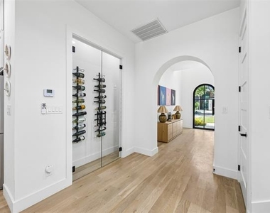 3722 Cortez Drive - Photo Thumbnail 8