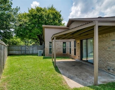 3013 Queens Way - Photo Thumbnail 21