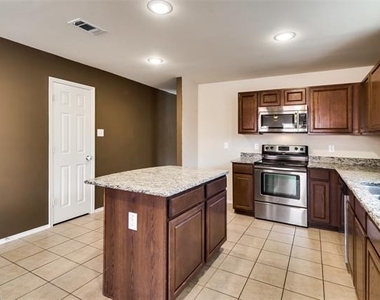 7000 Derbyshire Drive - Photo Thumbnail 8