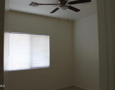 2300 E Magma Road - Photo Thumbnail 20
