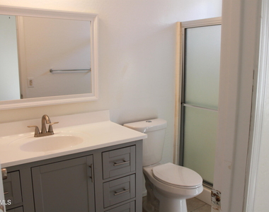 2300 E Magma Road - Photo Thumbnail 18