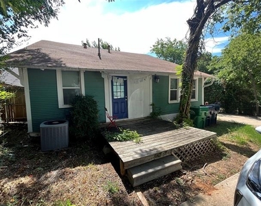 219 Bryan Street - Photo Thumbnail 13