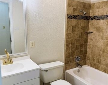 6406 Willow Springs Drive - Photo Thumbnail 13