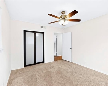 3632 Venice Drive - Photo Thumbnail 26