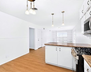 3632 Venice Drive - Photo Thumbnail 15