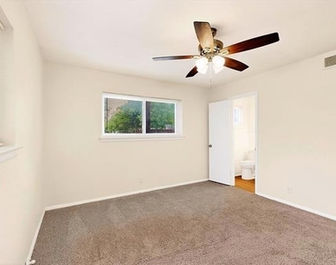 3632 Venice Drive - Photo Thumbnail 18