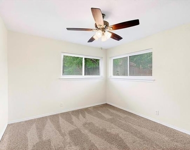 3632 Venice Drive - Photo Thumbnail 25
