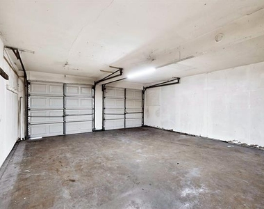 3632 Venice Drive - Photo Thumbnail 28