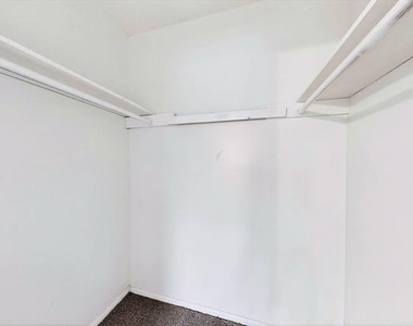 3632 Venice Drive - Photo Thumbnail 27