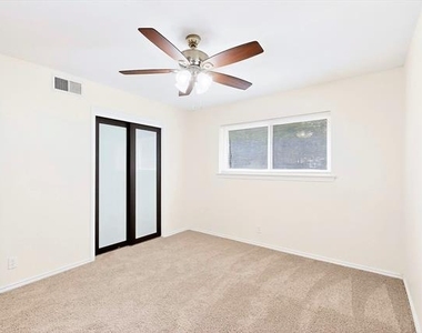 3632 Venice Drive - Photo Thumbnail 22