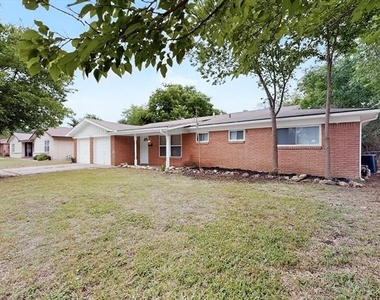 3632 Venice Drive - Photo Thumbnail 1