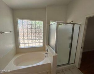 2449 N 125th Lane - Photo Thumbnail 9