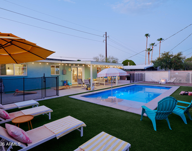 7313 E Oak Street - Photo Thumbnail 2