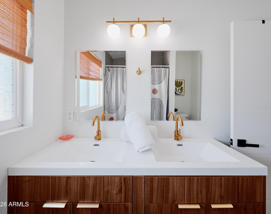 7313 E Oak Street - Photo Thumbnail 36