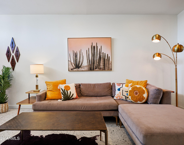 7313 E Oak Street - Photo Thumbnail 14
