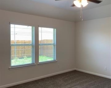 503 Spur Ridge - Photo Thumbnail 11
