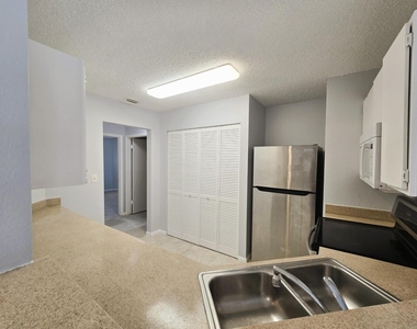 3413 Nw 44th Street - Photo Thumbnail 7