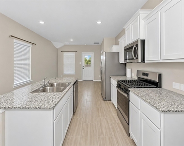164 Greenhill Trail - Photo Thumbnail 14