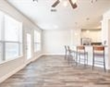 3009 Galveston Street - Photo Thumbnail 25