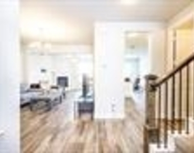 3009 Galveston Street - Photo Thumbnail 28