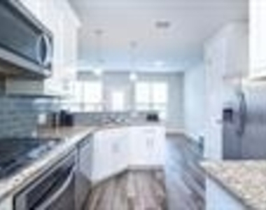 3009 Galveston Street - Photo Thumbnail 21