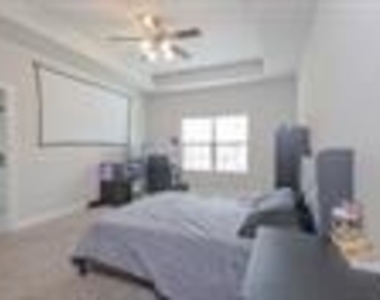 3009 Galveston Street - Photo Thumbnail 18