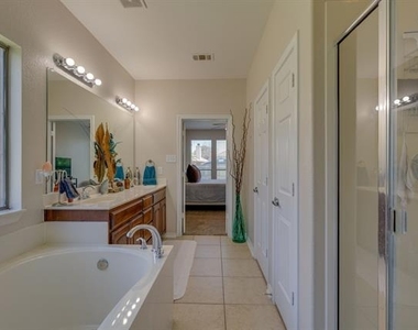 10826 Calderwood Lane - Photo Thumbnail 10