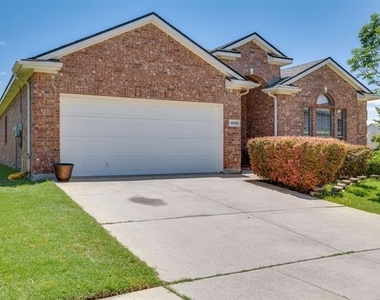10826 Calderwood Lane - Photo Thumbnail 2
