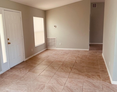 1683 Sw Malmo Road - Photo Thumbnail 4