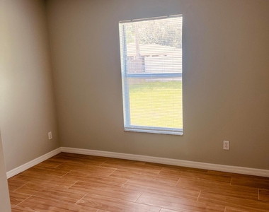 1683 Sw Malmo Road - Photo Thumbnail 10