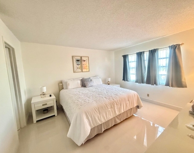 4640 Lucerne Lakes Boulevard W - Photo Thumbnail 15