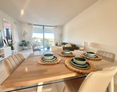 4640 Lucerne Lakes Boulevard W - Photo Thumbnail 4