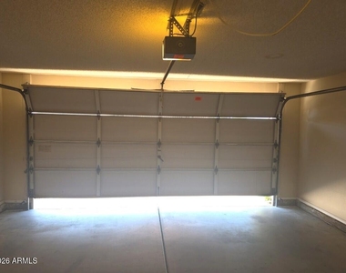 3402 E Oraibi Drive - Photo Thumbnail 16
