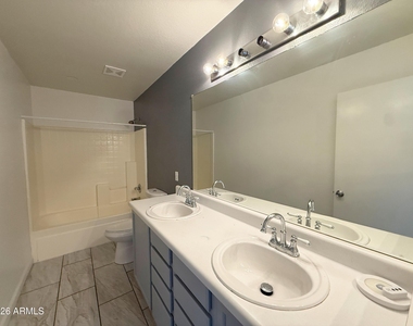 2858 W Mineral Butte Drive - Photo Thumbnail 25