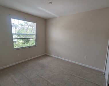 2900 Nw Treviso Circle - Photo Thumbnail 14