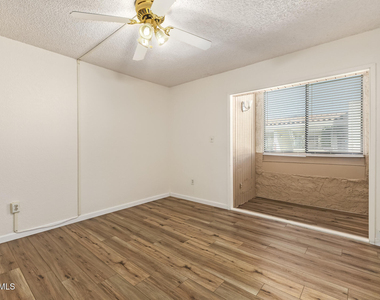 3002 N 70th Street - Photo Thumbnail 3