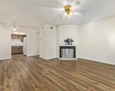 3002 N 70th Street - Photo Thumbnail 8