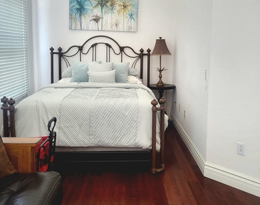 11640 N Tatum Boulevard - Photo Thumbnail 6