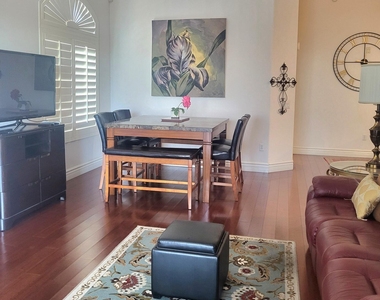 11640 N Tatum Boulevard - Photo Thumbnail 2
