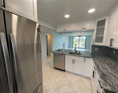 801 N Ocean Boulevard - Photo Thumbnail 3
