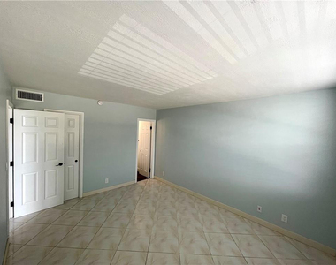 801 N Ocean Boulevard - Photo Thumbnail 11