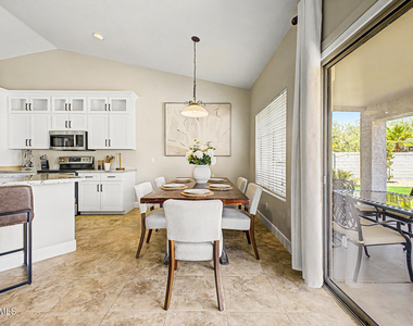 10202 E Juanita Avenue - Photo Thumbnail 11